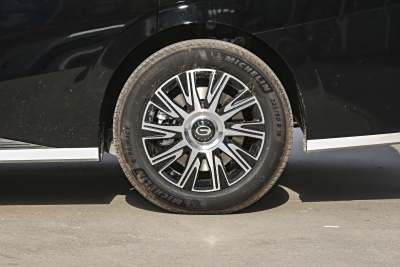 2024款 E9 尊享版-外观-图片-有驾