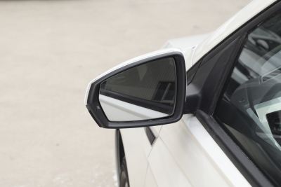 2024款 Plus 1.5L 自动炫彩科技版-外观-图片-有驾 2024款 Plus 1.5L 自动炫彩科技版-外观-图片-有驾