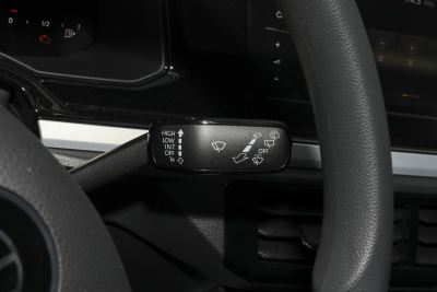 2024款  Plus 1.5L 自动炫彩科技版-内饰-图片-有驾
