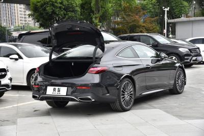 2024款 CLE 300 4MATIC 动感型轿跑车-空间-图片-有驾