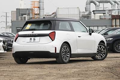 2025款 改款 466km COOPER E 经典派-外观-图片-有驾