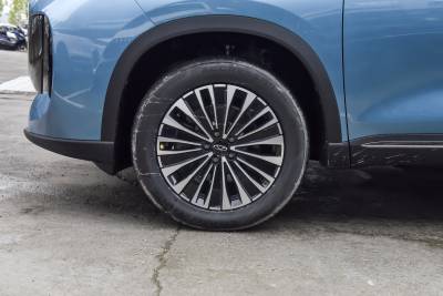 2025款 1.5T 116km 尊贵型 5座-外观-图片-有驾