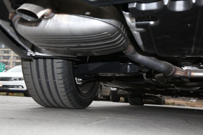 2026款 E 300 L 豪华运动型-外观-图片-有驾