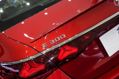 2024款 E 300 时尚型运动版-外观-图片-有驾