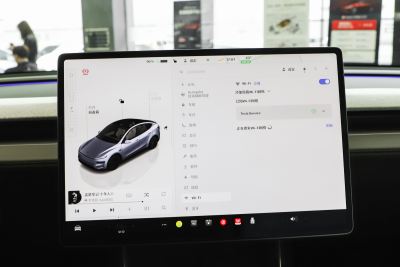 2025款 后轮驱动版-内饰-图片-有驾