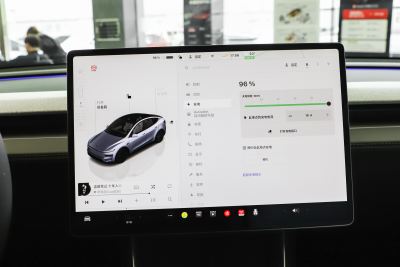 2025款 后轮驱动版-内饰-图片-有驾