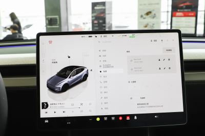 2025款 后轮驱动版-内饰-图片-有驾