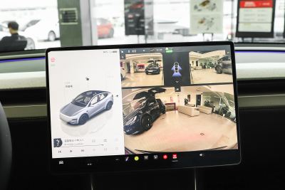 2025款 后轮驱动版-内饰-图片-有驾