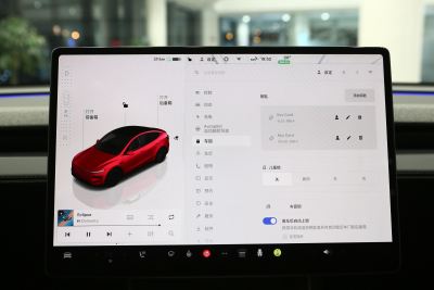 2025款 后轮驱动版-内饰-图片-有驾