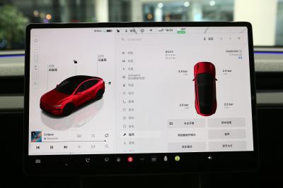 2025款 后轮驱动版-内饰-图片-有驾