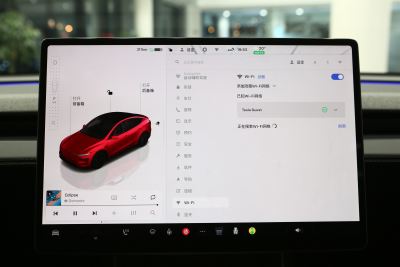 2025款 后轮驱动版-内饰-图片-有驾