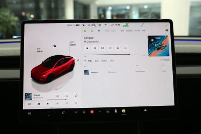 2025款 后轮驱动版-内饰-图片-有驾