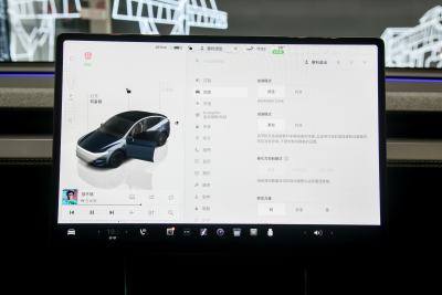 2025款 后轮驱动版-内饰-图片-有驾