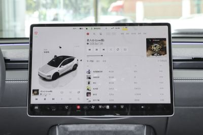 2025款 后轮驱动版-内饰-图片-有驾