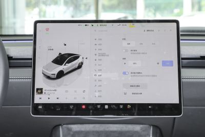 2025款 后轮驱动版-内饰-图片-有驾