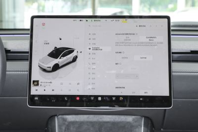 2025款 后轮驱动版-内饰-图片-有驾
