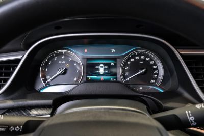 2021款 改款 1.3T 自动轻混动精英型-内饰-图片-有驾