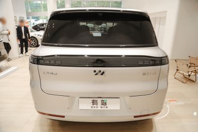 2026款 66 Ultra 奢享大六座-外观-图片-有驾