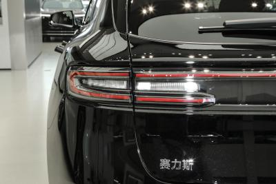 2025款 纯电 Ultra 后驱版-外观-图片-有驾 2025款 纯电 Ultra 后驱版-外观-图片-有驾