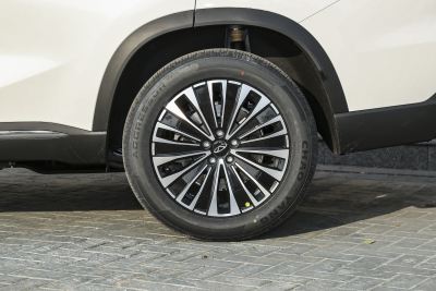 2025款 1.5T 116km 豪华型 5座-外观-图片-有驾