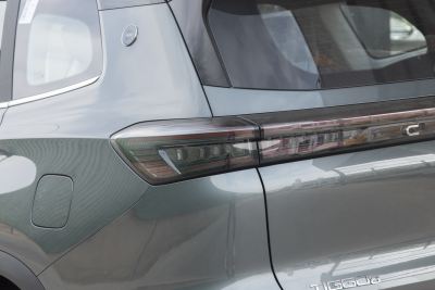 2025款 1.5T 116km 豪华型 5座-外观-图片-有驾