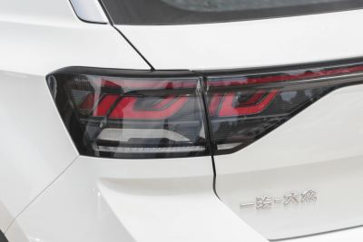 2025款 改款二 300TSI DSG两驱辰光版-外观-图片-有驾