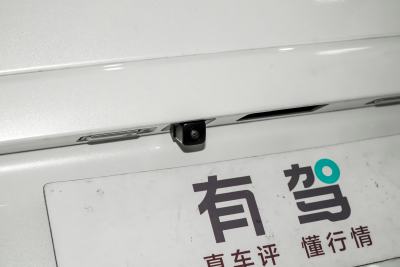 2025款 320km 豪华版 9座-外观-图片-有驾