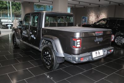 2023款 3.6L Overland-外观-图片-有驾