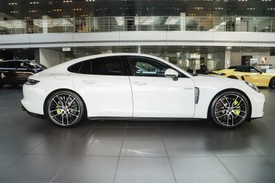 2023款 改款 Panamera 4 E-Hybrid 铂金版 2.9T-外观-图片-有驾