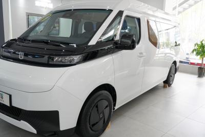 2025款 驭程版中轴中顶68kWh宁德时代-外观-图片-有驾