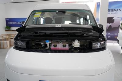 2025款 驭程版中轴中顶68kWh宁德时代-外观-图片-有驾