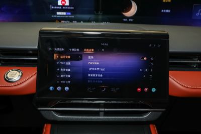 2025款 2.0T 四驱尊睿版-内饰-图片-有驾 2025款 2.0T 四驱尊睿版-内饰-图片-有驾