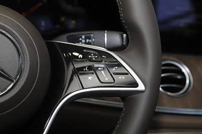 2021款 E 300 L 豪华型-内饰-图片-有驾
