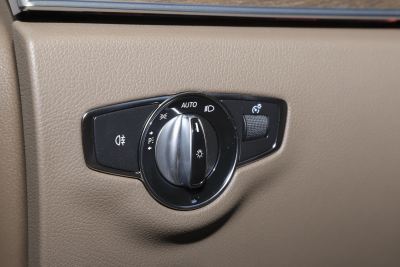 2021款 E 300 L 豪华型-内饰-图片-有驾
