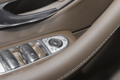 2021款 E 300 L 豪华型-内饰-图片-有驾