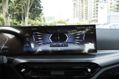 2025款 eDrive 40 L 曜夜运动套装-内饰-图片-有驾