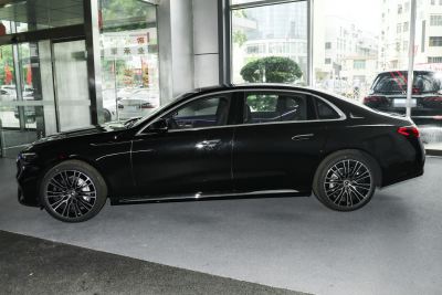 2025款 改款 E 300 L 尊贵型-外观-图片-有驾 2025款 改款 E 300 L 尊贵型-外观-图片-有驾