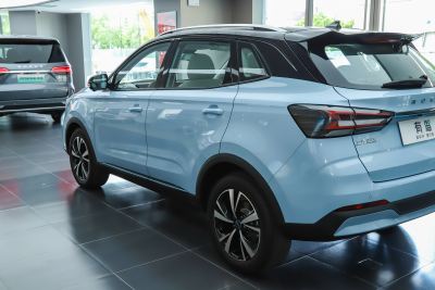 2022款 1.5L 灵动猫猫版-外观-图片-有驾