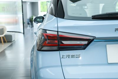 2022款 1.5L 灵动猫猫版-外观-图片-有驾