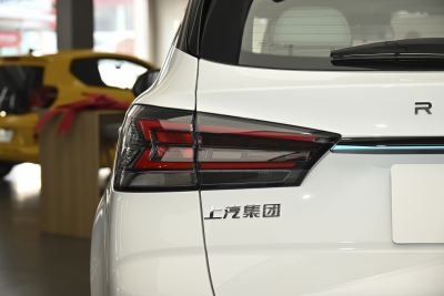 2022款 1.5L 灵动猫猫版-外观-图片-有驾
