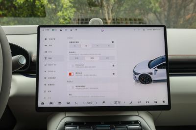 2025款 长续航后驱智驾版 100kWh-内饰-图片-有驾
