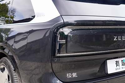 2025款 Ultra版 70kWh-外观-图片-有驾