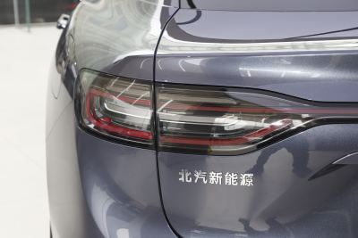 2025款 增程 Ultra-外观-图片-有驾
