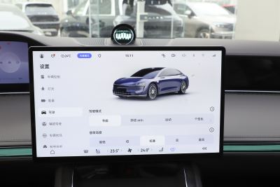 2025款 增程 Ultra-内饰-图片-有驾