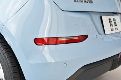 2023款 401km标准续航 豪华型 磷酸铁锂-外观-图片-有驾 2023款 401km标准续航 豪华型 磷酸铁锂-外观-图片-有驾