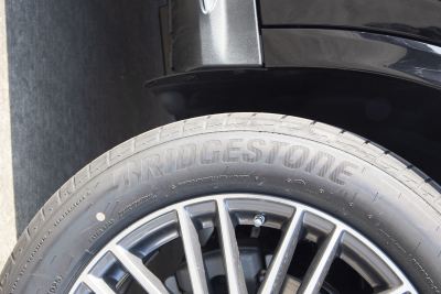 2026款 GLC 300 L 4MATIC 动感型 7座-外观-图片-有驾