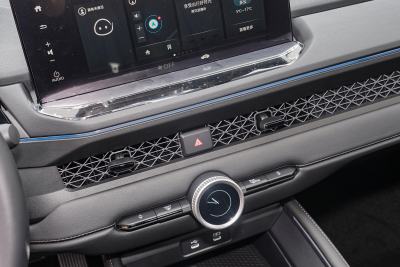 2025款 运动系列 260TURBO 豪华版-内饰-图片-有驾
