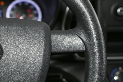 2023款 1.6L CNG舒适型厢货2座-内饰-图片-有驾