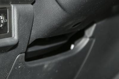 2023款 1.6L CNG舒适型厢货2座-内饰-图片-有驾