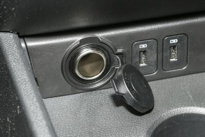 2023款 1.6L CNG舒适型厢货2座-内饰-图片-有驾